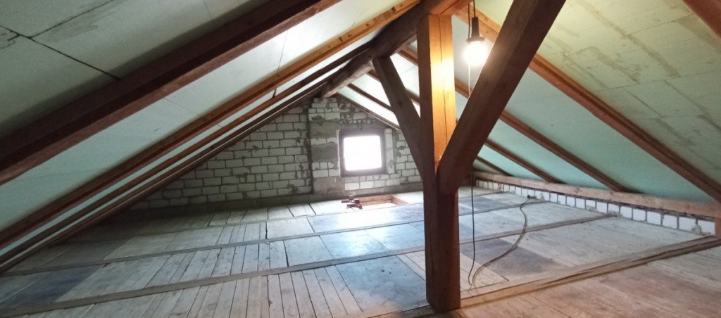 Dachboden Garage 1 Einfamilienhaus Kirchheim an der Weinstra�e